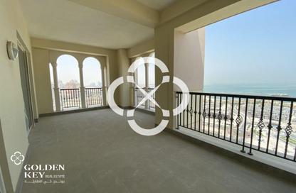 Duplex - 3 Bedrooms - 5 Bathrooms for rent in Viva West - Viva Bahriyah - The Pearl Island - Doha