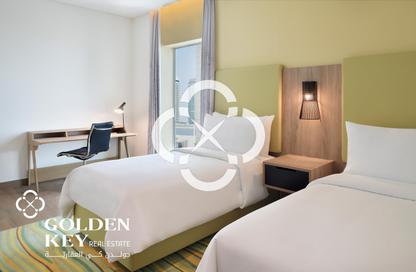 Apartment - 2 Bedrooms - 3 Bathrooms for rent in West Bay Tower - West Bay - West Bay - Doha