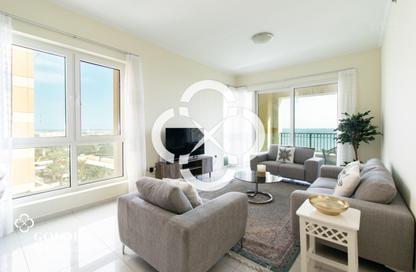 Apartment - 2 Bedrooms - 3 Bathrooms for rent in Viva West - Viva Bahriyah - The Pearl Island - Doha