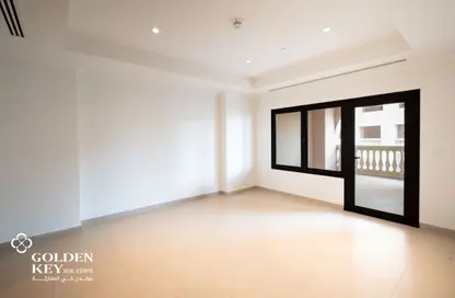 Apartment - 1 Bedroom - 2 Bathrooms for rent in West Porto Drive - Porto Arabia - The Pearl Island - Doha