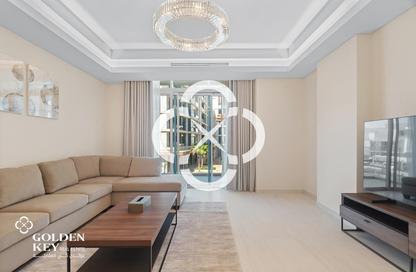 Apartment - 1 Bedroom - 2 Bathrooms for rent in Gewan Island - The Pearl Island - Doha