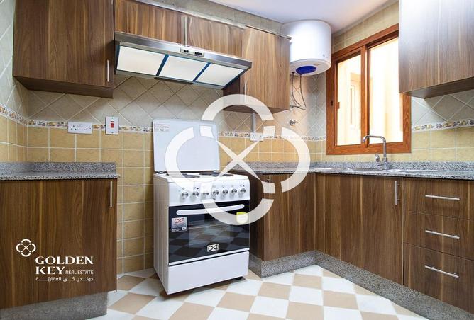 60557000 - Property Image 2