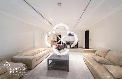 Apartment - 1 Bedroom - 2 Bathrooms for rent in West Porto Drive - Porto Arabia - The Pearl Island - Doha Apartment - 1 Bedroom - 2 Bathrooms for rent in West Porto Drive - Porto Arabia - The Pearl Island - Doha