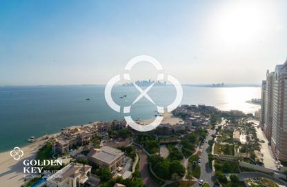 Apartment - 2 Bedrooms - 3 Bathrooms for rent in The Garden - Floresta Gardens - The Pearl Island - Doha