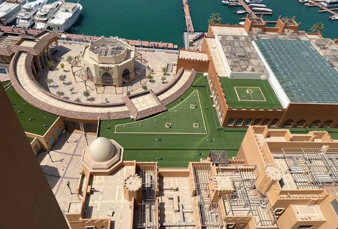 922186 - Property Image 2