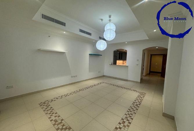 52497810 - صورة العقار 3