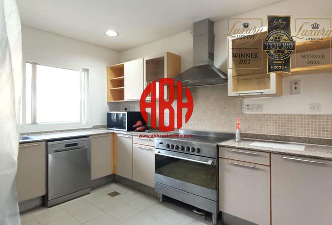 922649 - Property Image 3