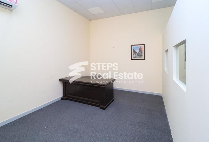 979926 - Property Image 3