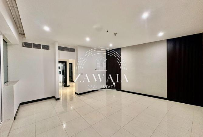 923969 - Property Image 2