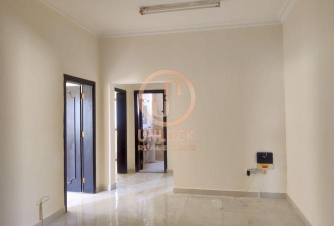 923184 - Property Image 2