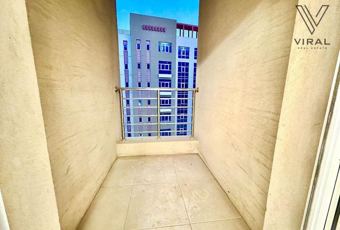 923956 - Property Image 2