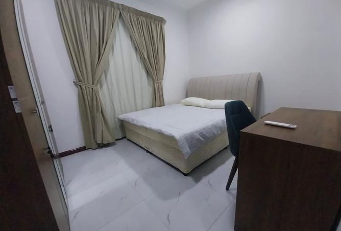 924669 - Property Image 3