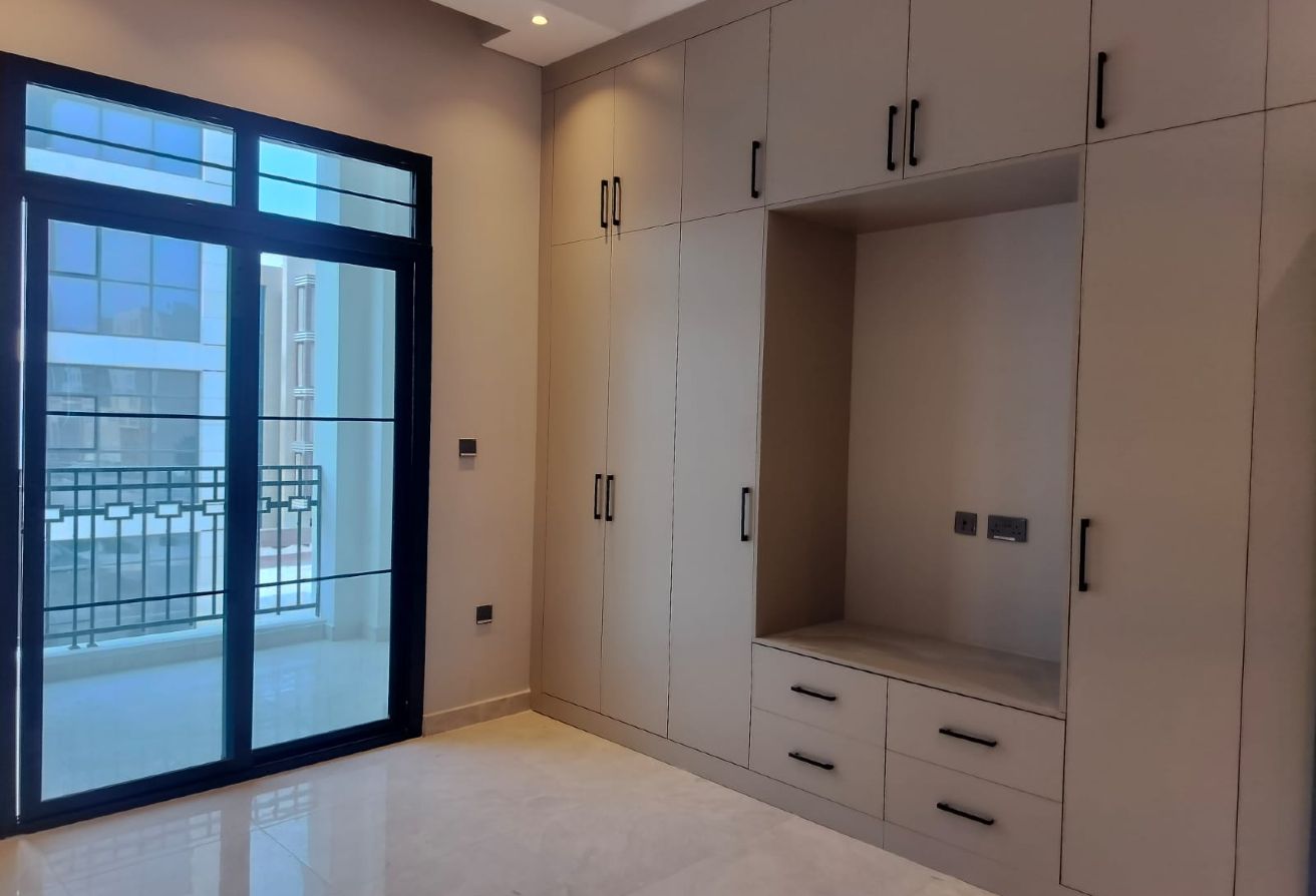 Freehold 1 & 2 BHK Luxury Homes | Easy Qatar Acces thumbnail 11