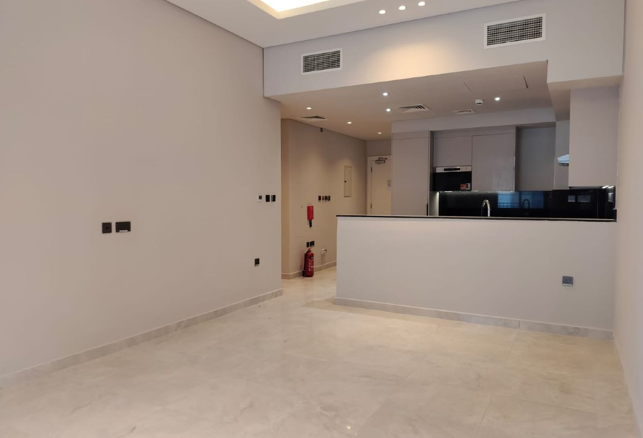 Freehold 1 & 2 BHK Luxury Homes | Easy Qatar Acces thumbnail 8