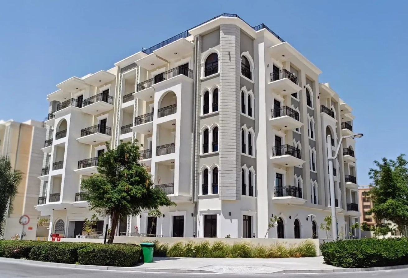 Freehold 1 & 2 BHK Luxury Homes | Easy Qatar Acces