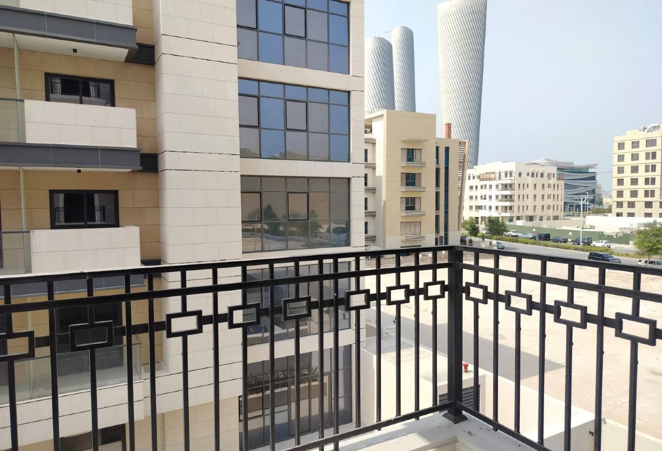 Freehold 1 & 2 BHK Luxury Homes | Easy Qatar Acces thumbnail 19