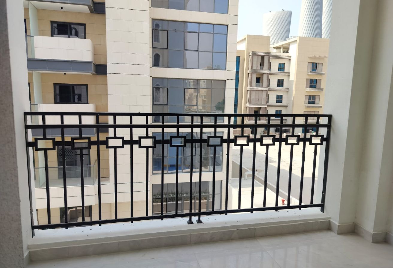 Freehold 1 & 2 BHK Luxury Homes | Easy Qatar Acces thumbnail 18