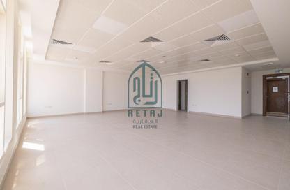 Shop - 1 Bedroom - 1 Bathroom for rent in Bu Hamour Street - Abu Hamour - Doha