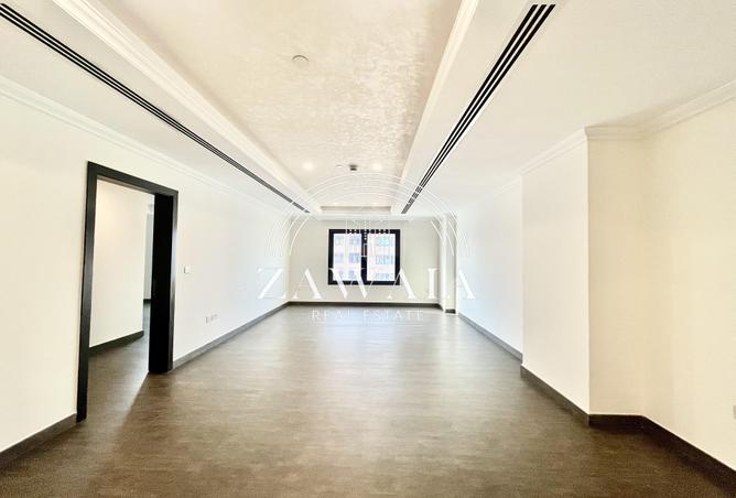 926168 - Property Image 2