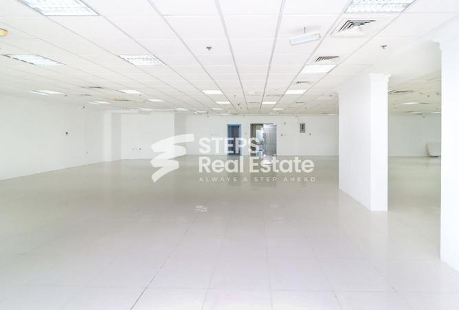 944073 - Property Main Image