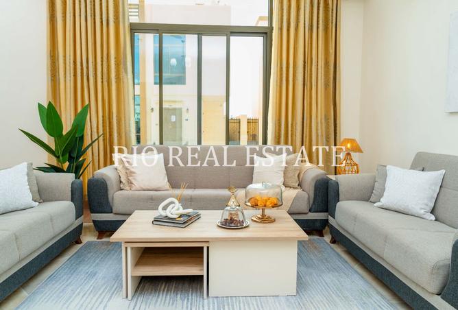 925916 - Property Image 2