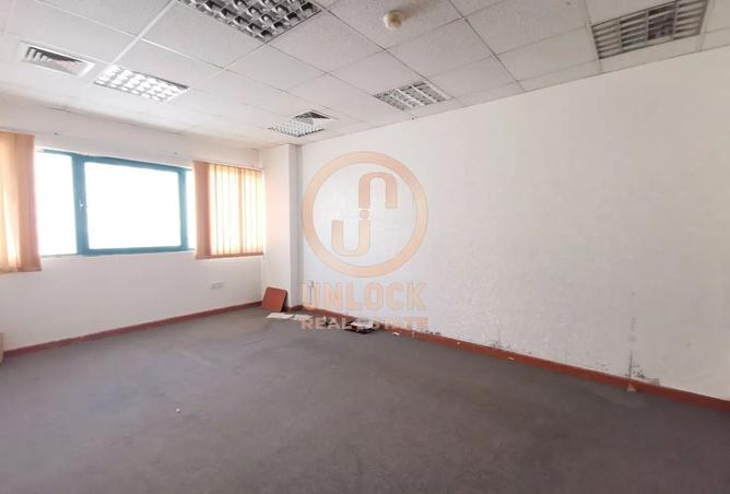 925939 - Property Main Image