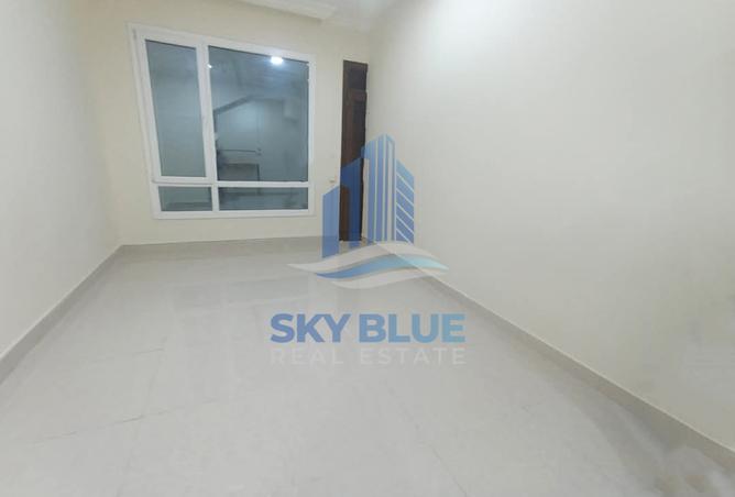 925984 - Property Image 2