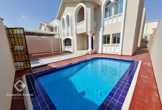 56569236 - Property Main Image