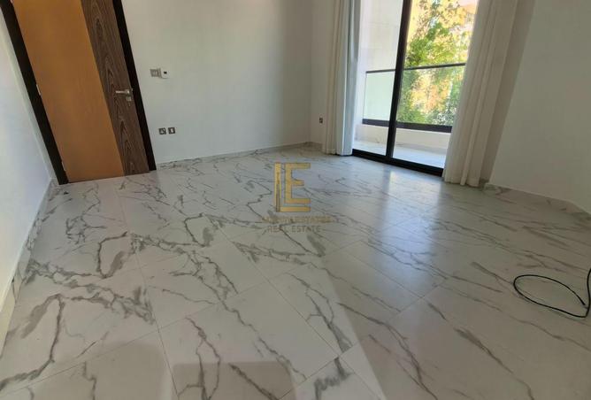 926325 - صورة العقار 2