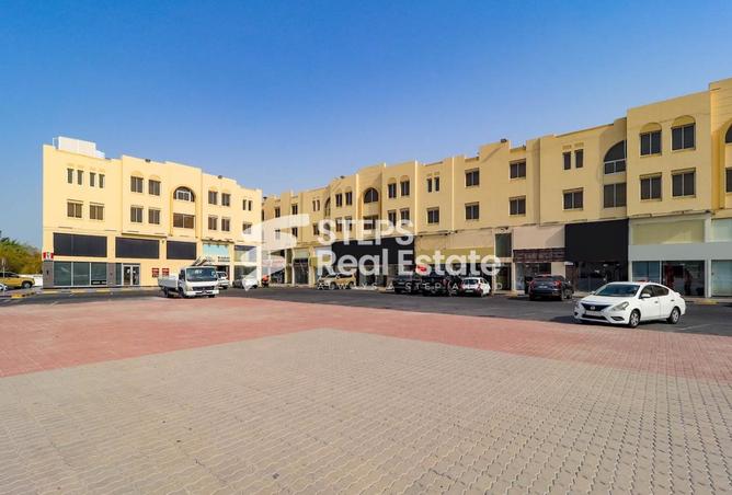 945402 - Property Image 3