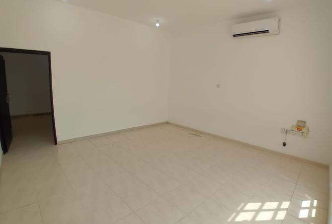 51954589 - Property Image 3
