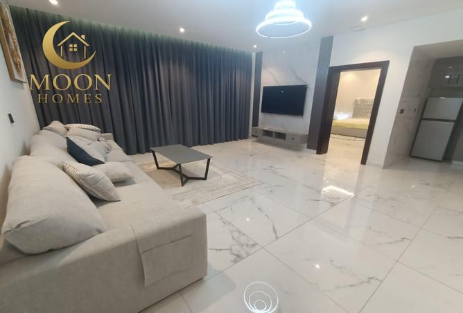 928593 - Property Image 2