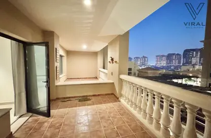 Apartment - 1 Bedroom - 2 Bathrooms for rent in East Porto Drive - Porto Arabia - The Pearl Island - Doha