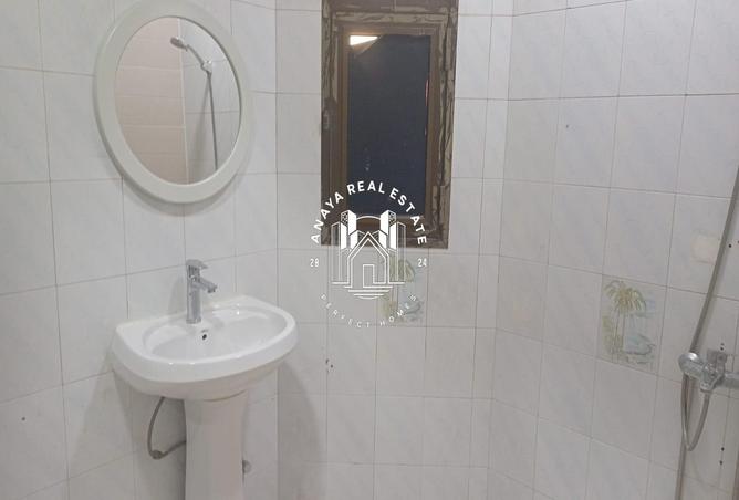 927887 - Property Image 2