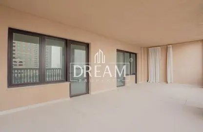 Apartment - 1 Bedroom - 2 Bathrooms for rent in Marina Gate - Porto Arabia - The Pearl Island - Doha