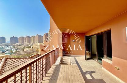 Apartment - 2 Bedrooms - 2 Bathrooms for rent in West Porto Drive - Porto Arabia - The Pearl Island - Doha