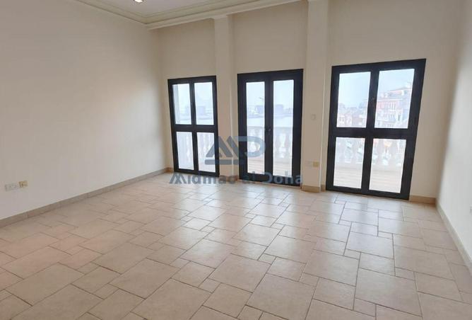 56023915 - Property Image 2