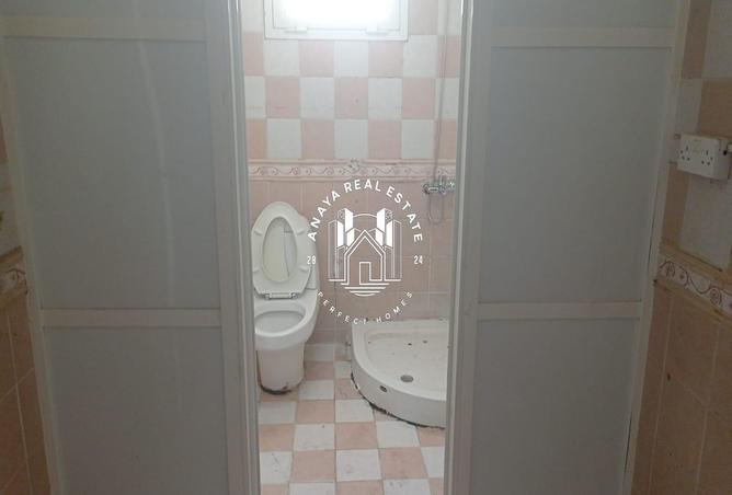 929133 - Property Image 3