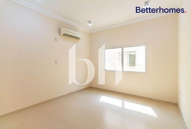 929368 - Property Image 3