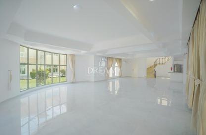 Villa - 4 Bedrooms - 5 Bathrooms for rent in West Bay Lagoon - West Bay Lagoon - Doha