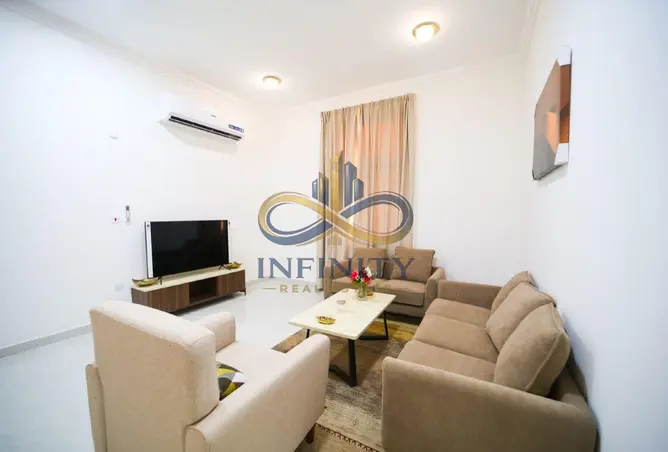 931442 - Property Image 2