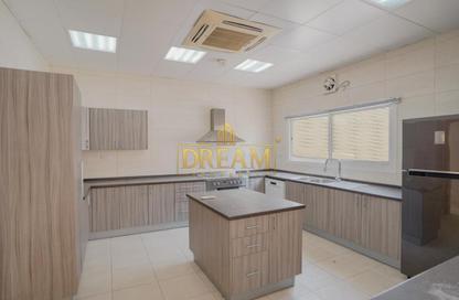 Villa - 5 Bedrooms - 5 Bathrooms for rent in Ain Khaled Villas - Ain Khaled - Doha Villa - 5 Bedrooms - 5 Bathrooms for rent in Ain Khaled Villas - Ain Khaled - Doha
