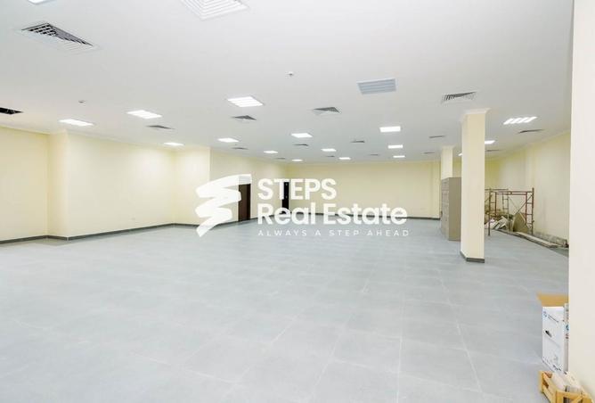 931644 - Property Image 3