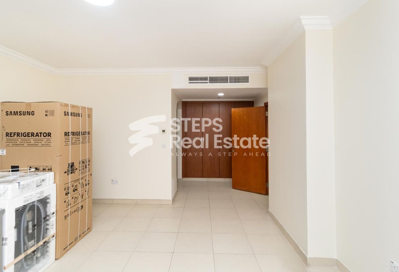 Apartment with 1 Month Free and 2 Balconies - apartment in Porto Arabia