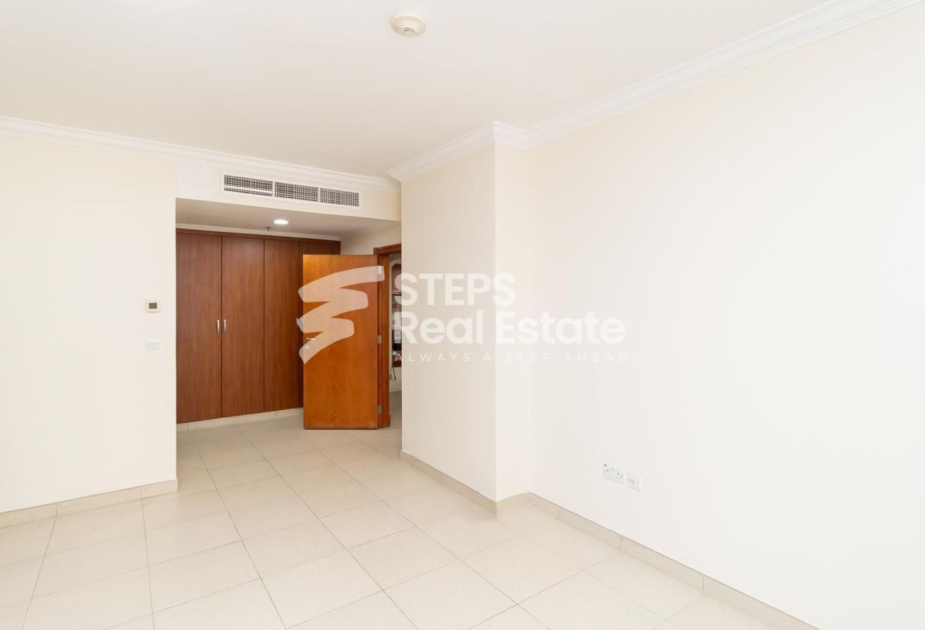 Apartment with 1 Month Free and 2 Balconies - apartment in Porto Arabia