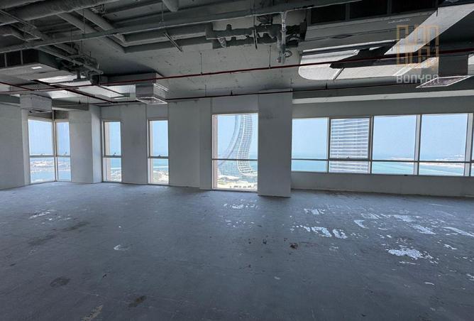 932138 - Property Image 2