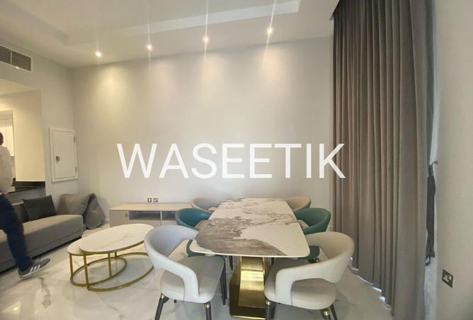 932515 - Property Image 3