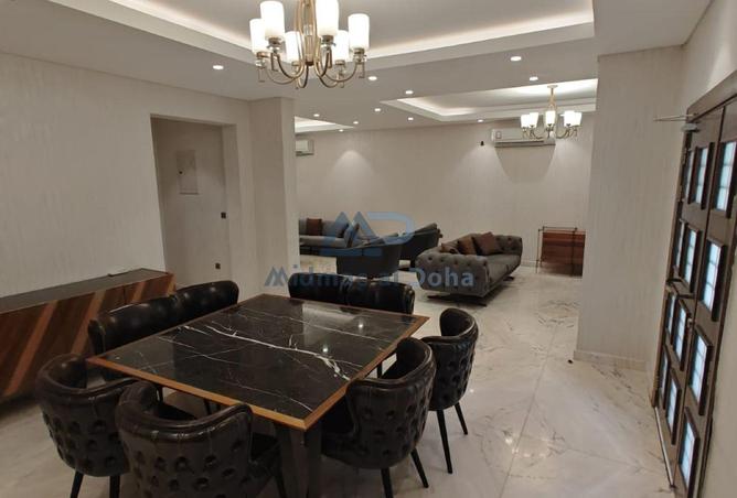 932678 - Property Image 3