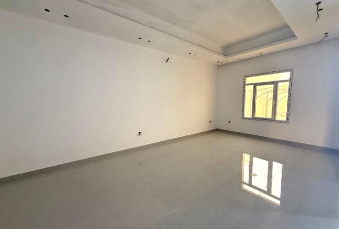 933219 - صورة العقار 2