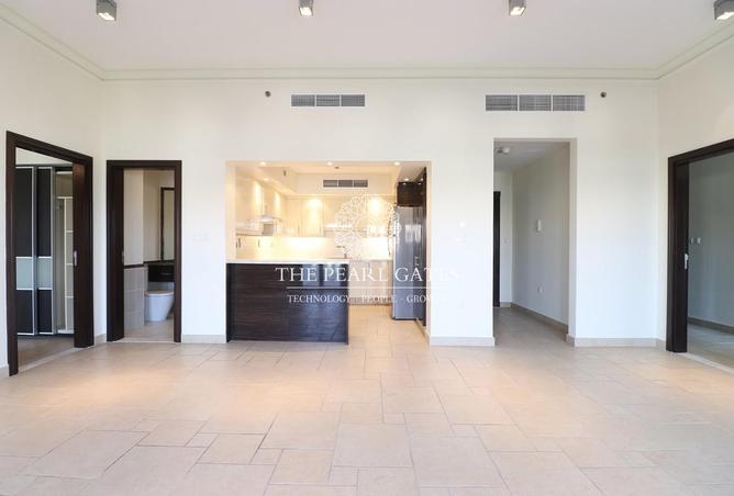 933892 - Property Image 3